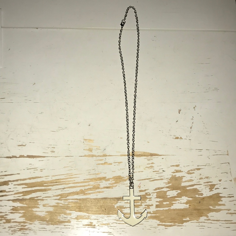 Anchor necklace